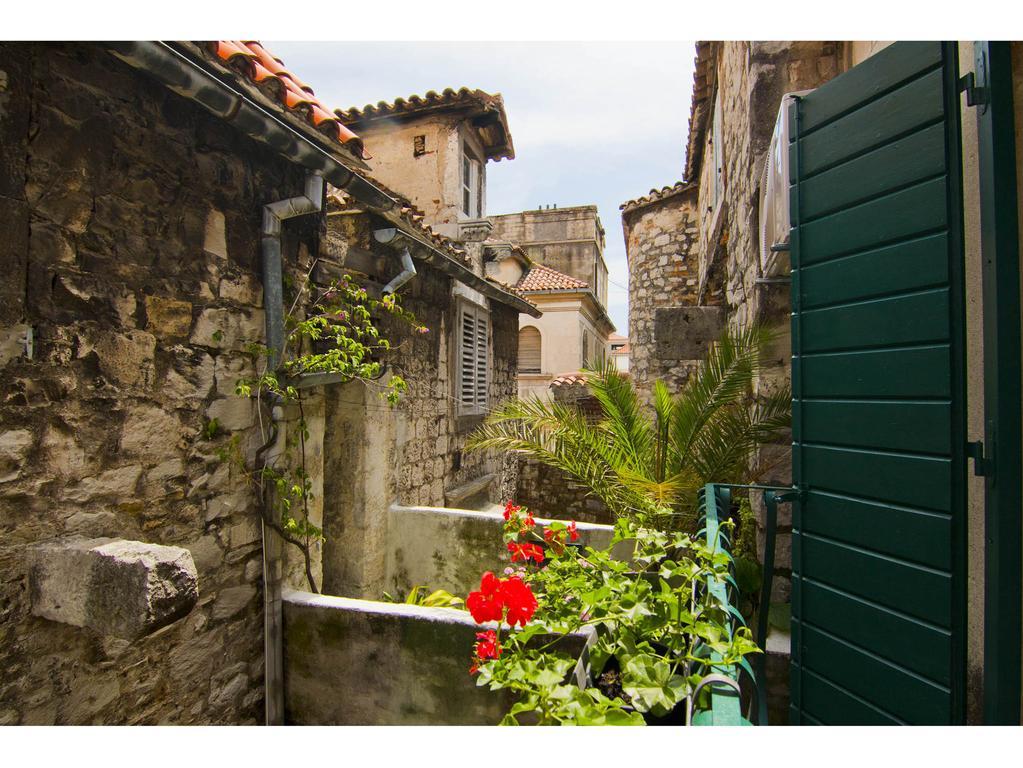 Apartment Diocletian Pearl Split Rum bild